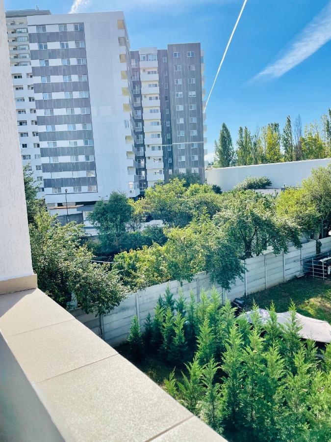 Dream Sury Apartment - Metrou Leonida, Spital Obregia Bucarest Exterior foto